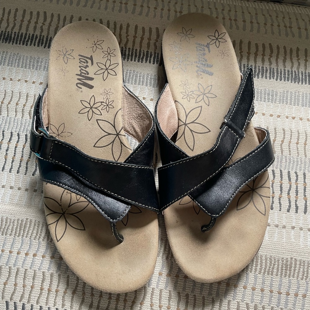 Women’s Black Sandals, Size 8